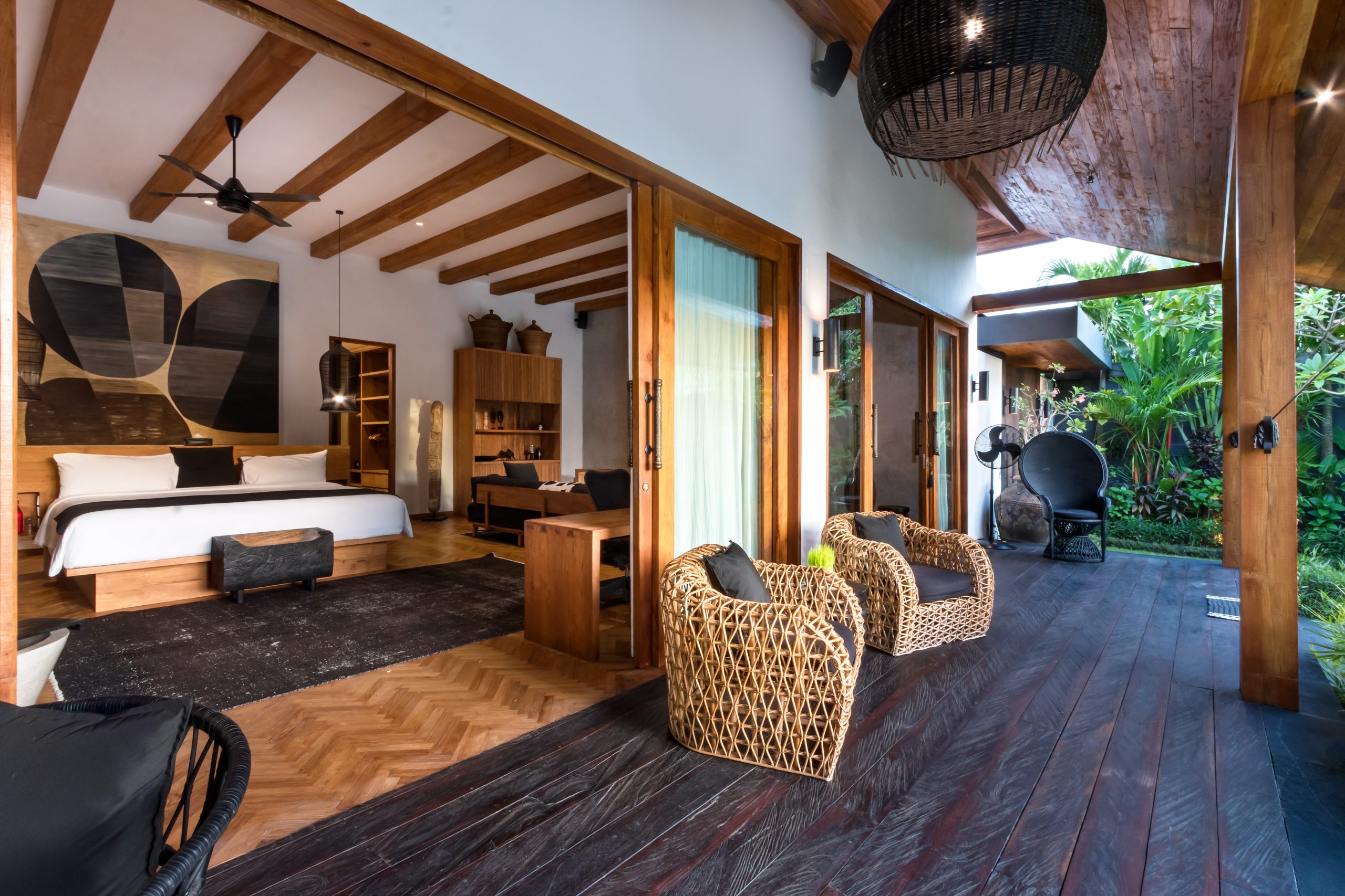 dxCyWwvvUigPa6UmbpvIDbn3oXMQYPgeMre2ISZK