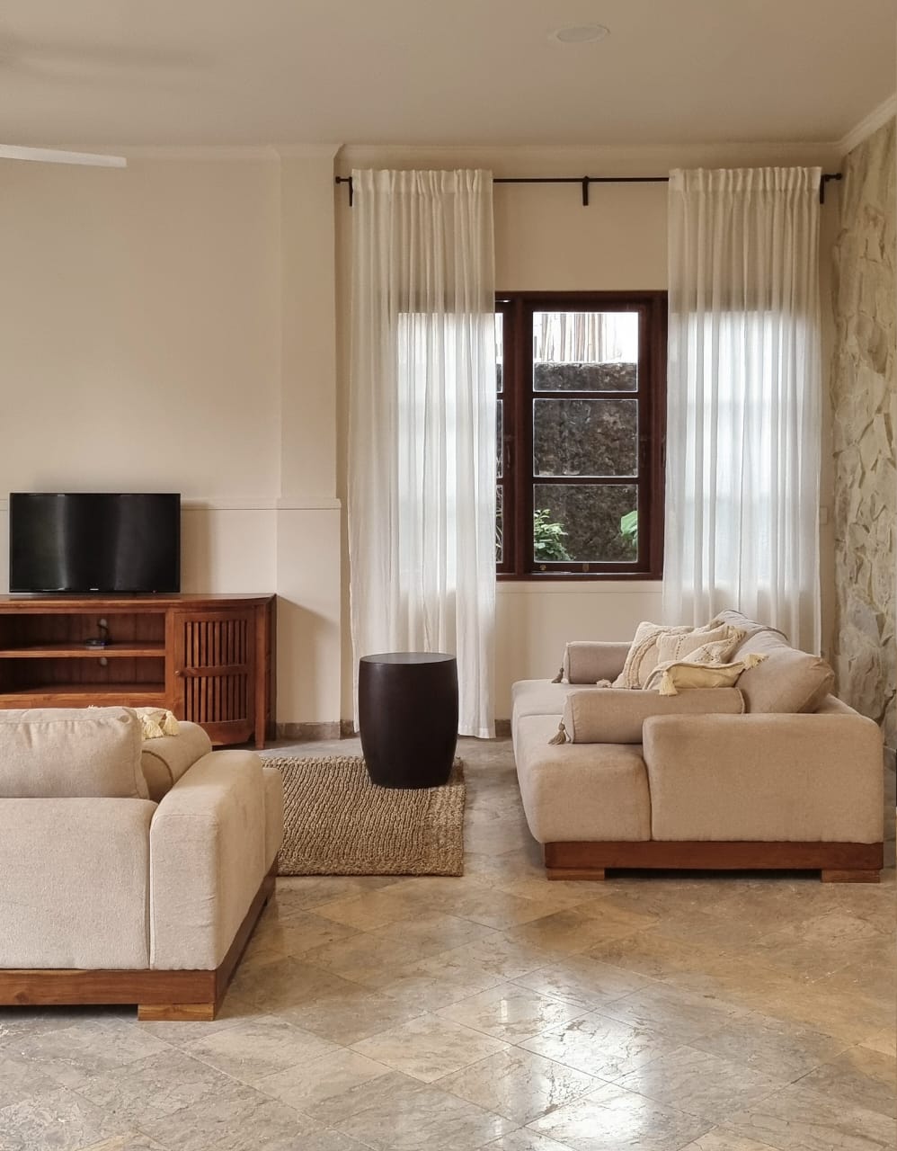 WhatsApp Image 2024-12-13 at 08.27.55